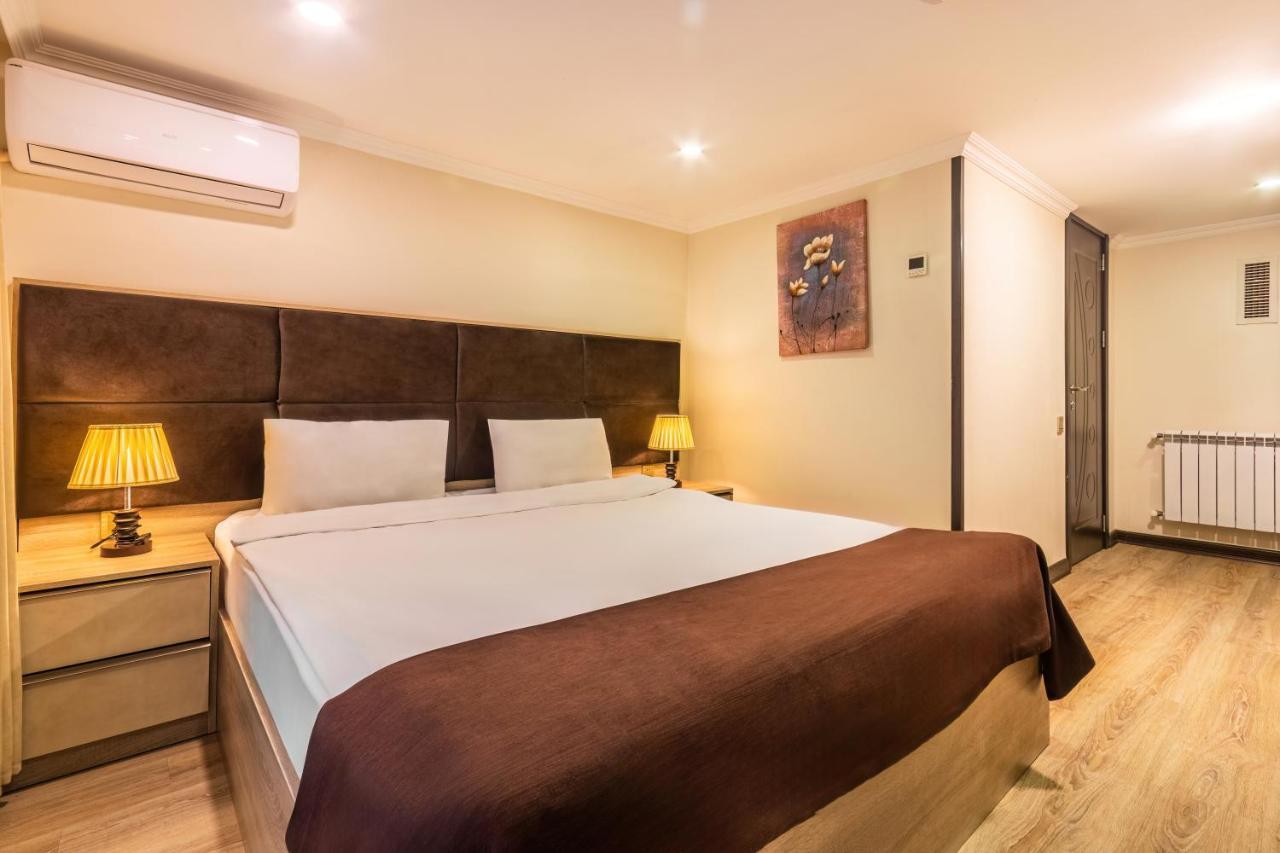Deluxe City Hotel Баку Экстерьер фото