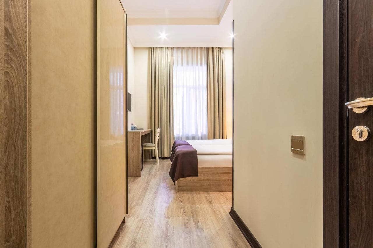 Deluxe City Hotel Баку Экстерьер фото